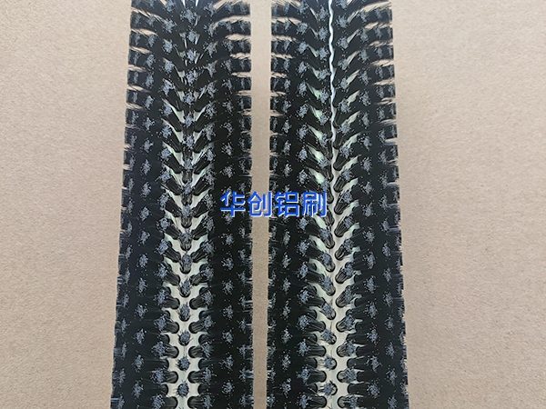 鋼絲刷輥如何選購？有哪些技巧？